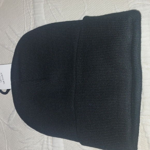 Pokemon Go  Team Instinct Beanie - Picture 3 of 5